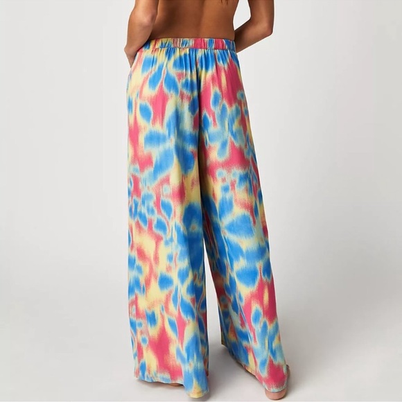 Free People Wild Child Tie Dye Pleated Wide Leg Pants Size Small - Picture 3 of 9